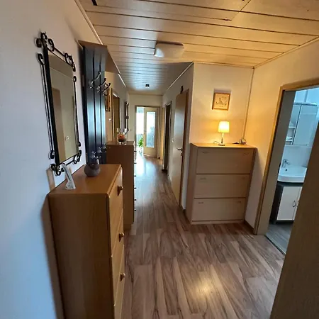 Landwohnung شقة