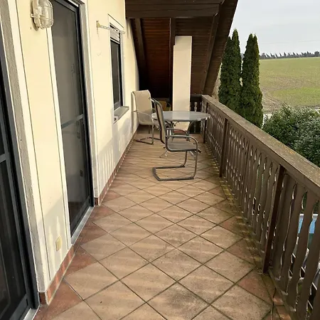 شقة Landwohnung